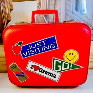 Child's I Love Grama Just Visiting Suitcase vtg